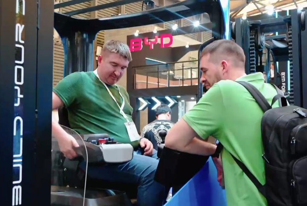 2023上海國(guó)際物流展展臺(tái)搭建現(xiàn)場(chǎng)